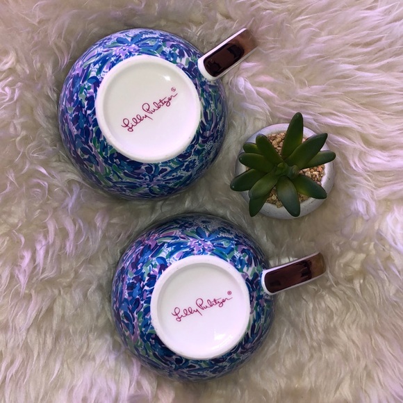 LILLY PULITZER ceramic Two MUGS 12oz - Picture 4 of 5
